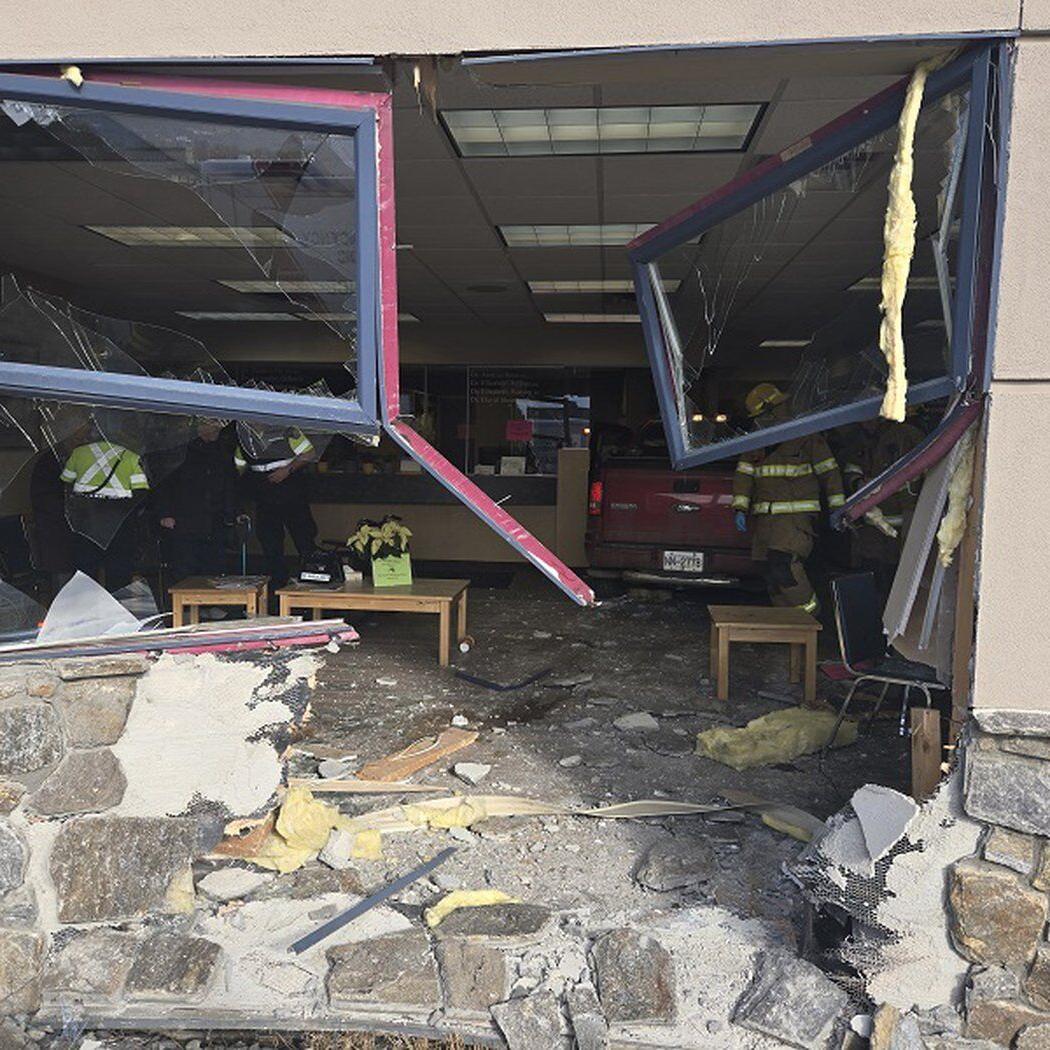 One injured after SUV drives through Salmon Arm, B.C., medical clinic
